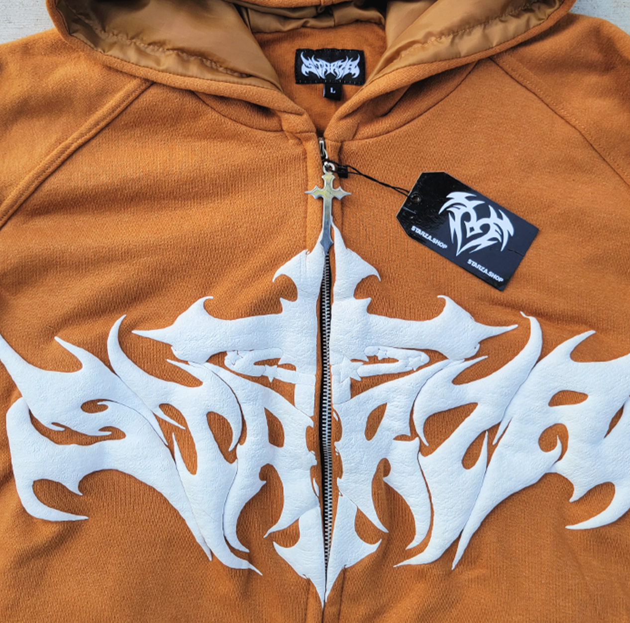 STARZA CROSS HOODIE (BROWN)