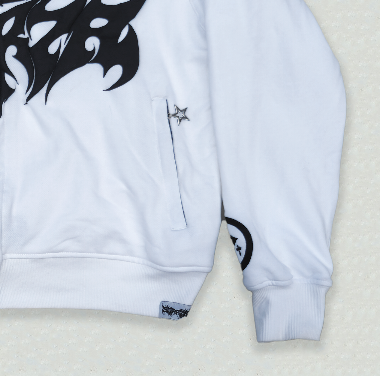 STARZA CROSS HOODIE (WHITE)